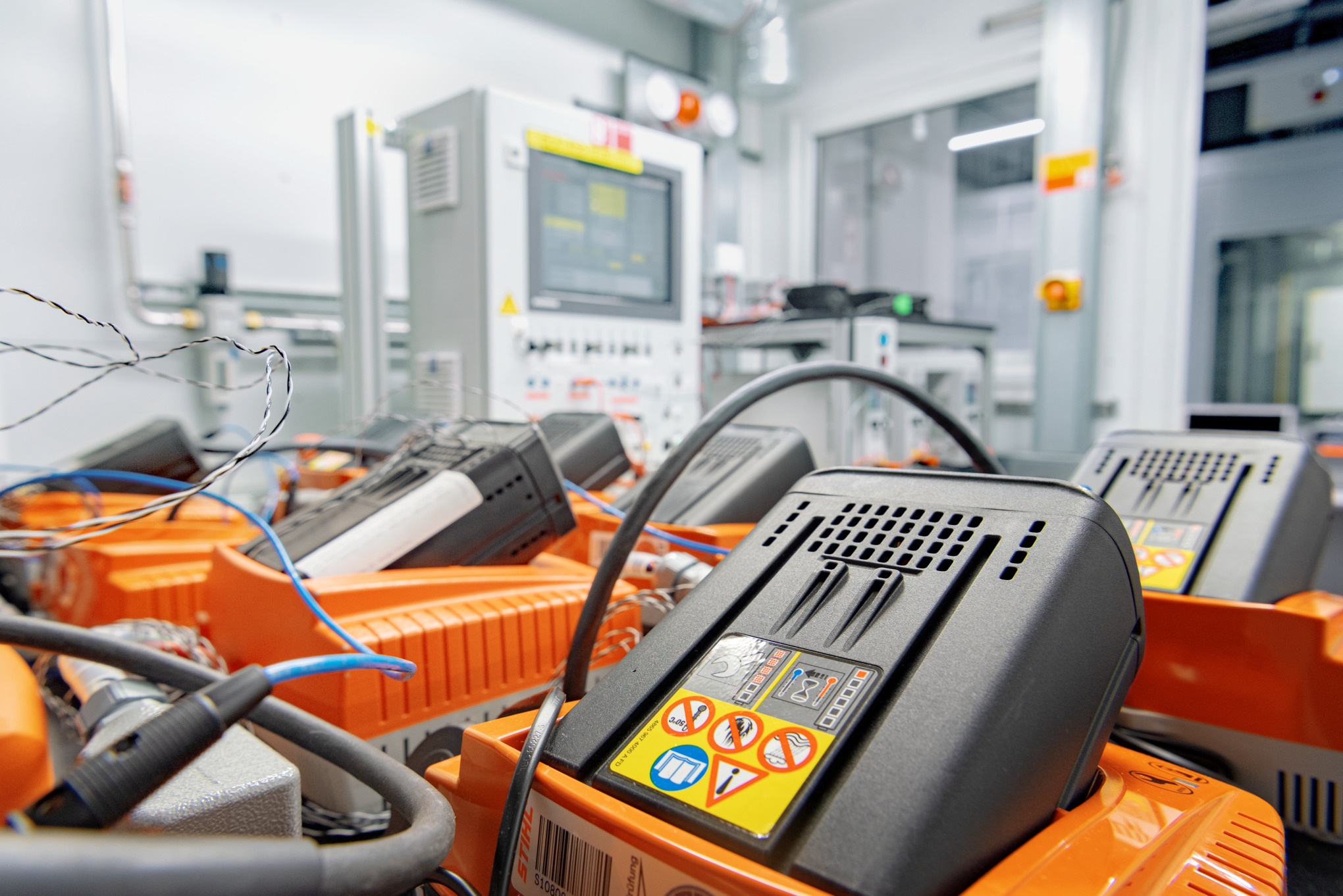 Impressionen aus der STIHL Akku-Entwicklung